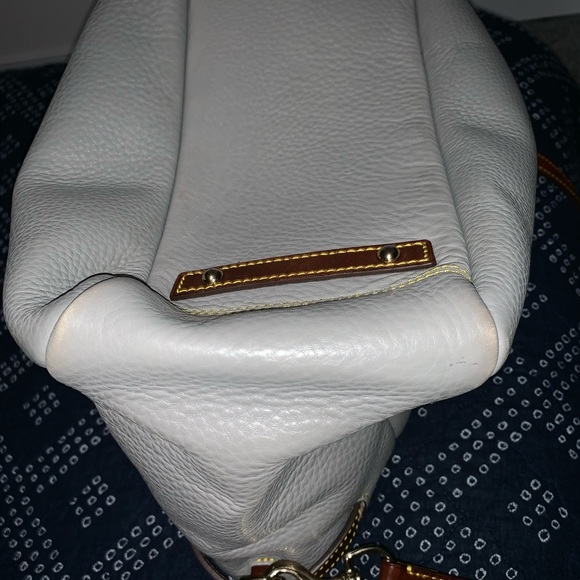 Gray Dooney and bourke - Picture 4 of 8